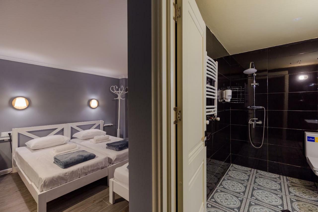 Batumi Surf Hostel Eksteriør bilde